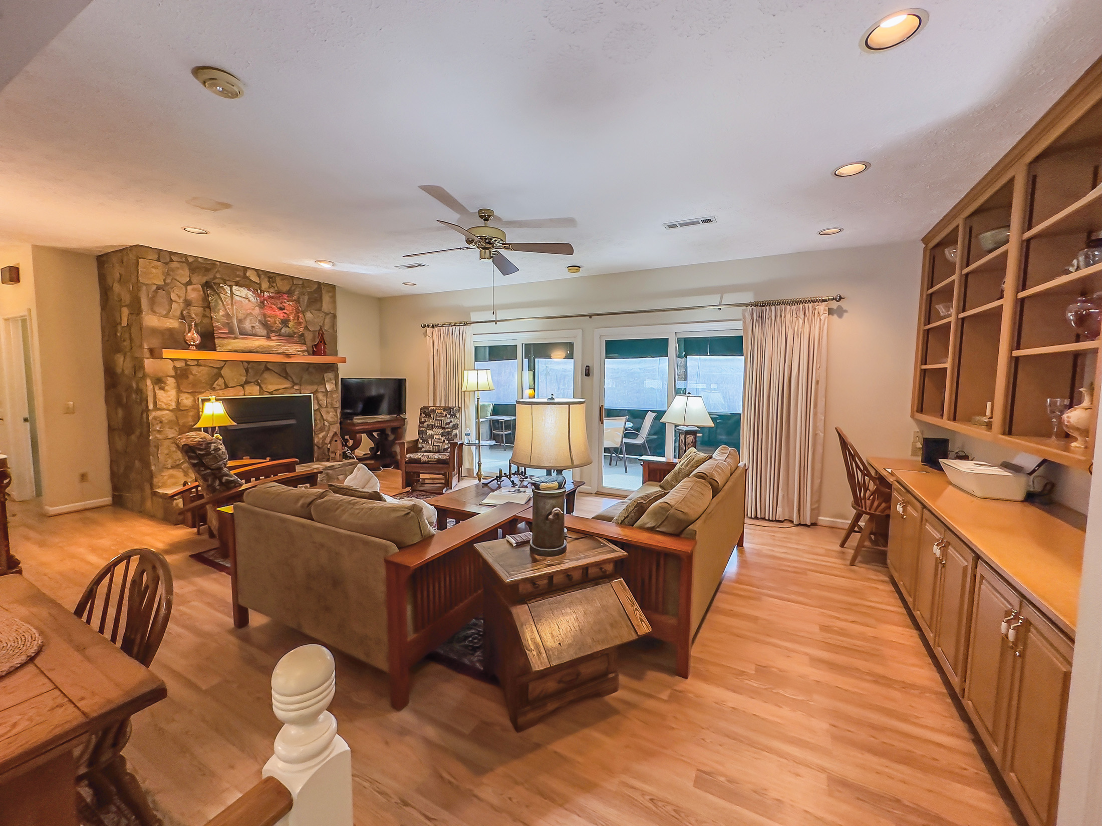 1081-Saddleback-Cir.-Sky-Valley-GA-30537-28.jpg