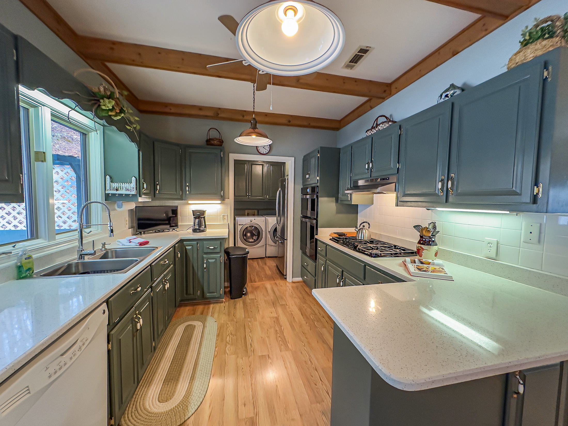 1081-Saddleback-Cir.-Sky-Valley-GA-30537-32.jpg
