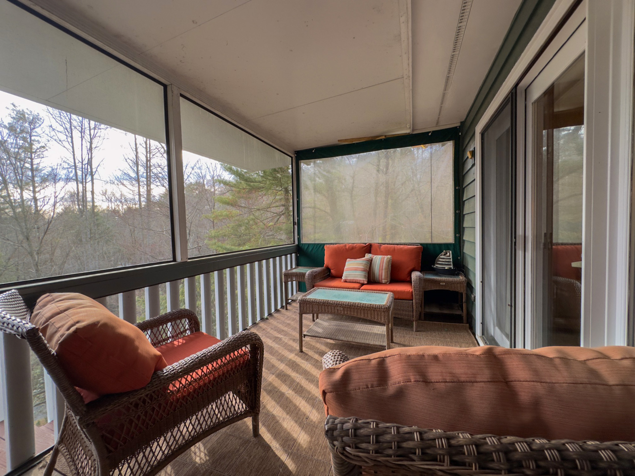 1081-Saddleback-Cir.-Sky-Valley-GA-30537-46.jpg