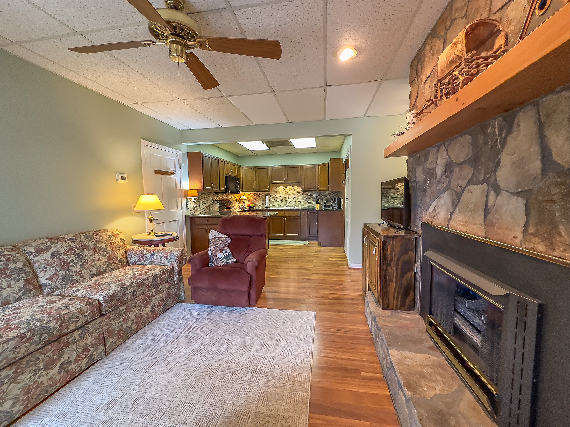 1081-Saddleback-Cir.-Sky-Valley-GA-30537-49.jpg