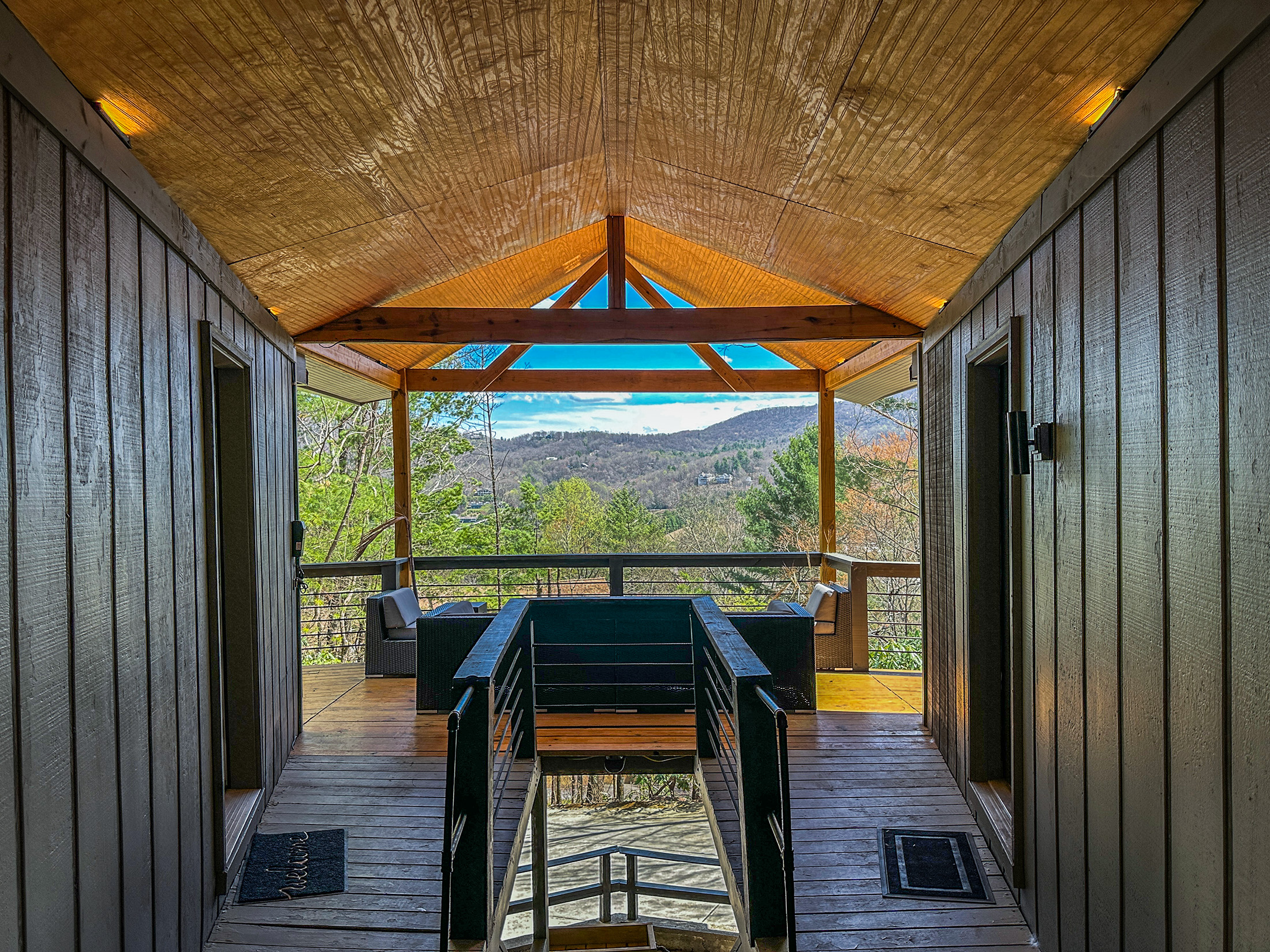 266-E-Sugarbush-Dr-Sky-Valley-Ga-23.jpg