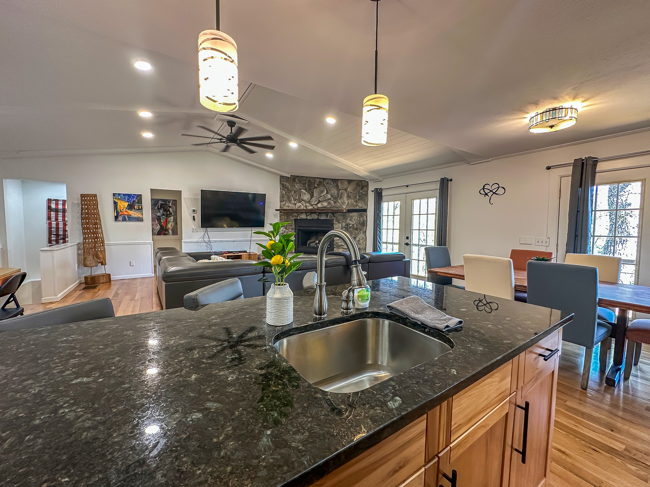 266-E-Sugarbush-Dr-Sky-Valley-Ga-29.jpg