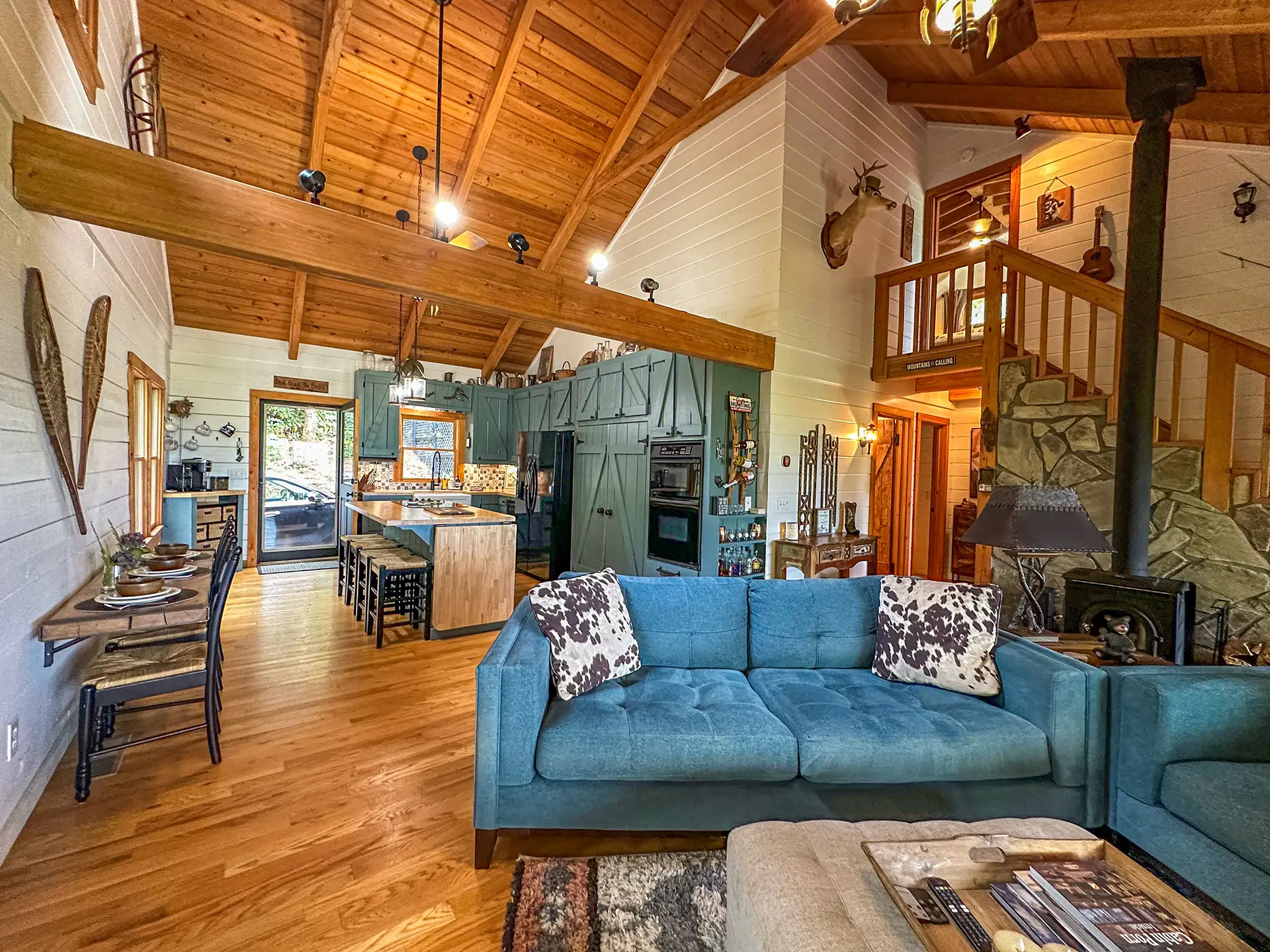 400-Knob-Dr.-Sky-Valley-GA-30537-29.webp
