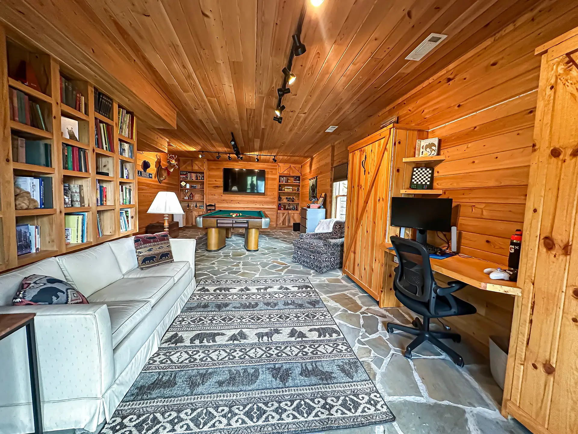 400-Knob-Dr.-Sky-Valley-GA-30537-57.webp