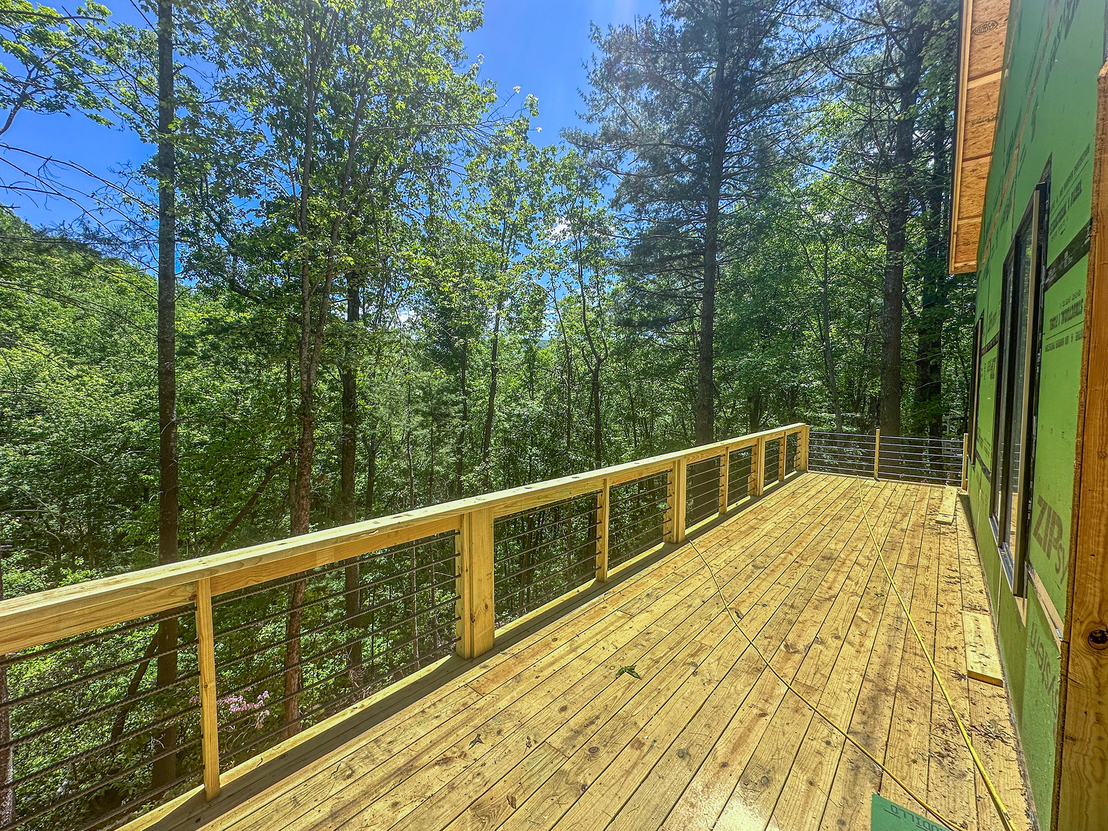 615 W. Sugarbush Dr. Sky Valley, GA 30537 - 11