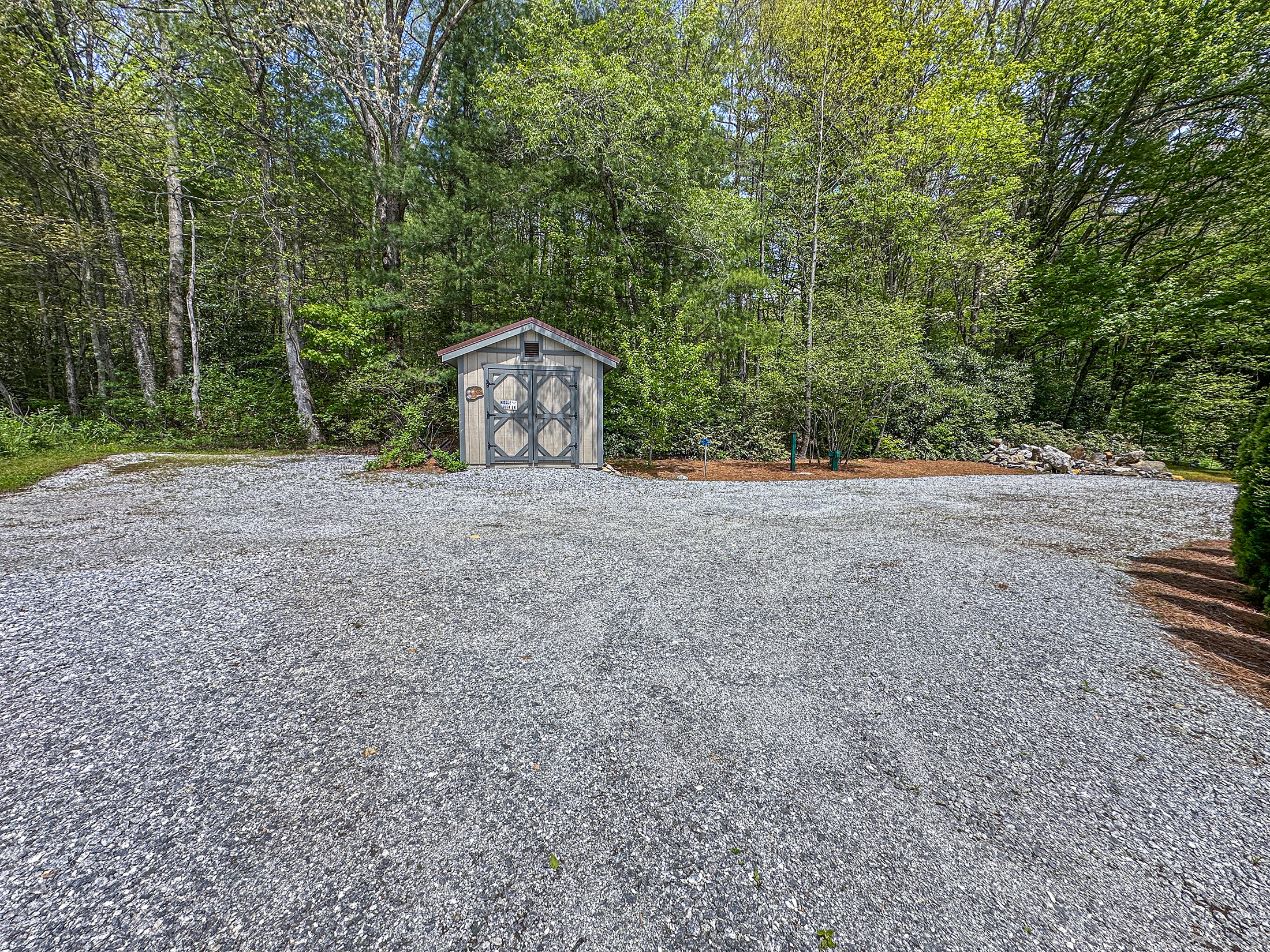 87 Middle Creek Ln, Scaly Mountain, NC 28775 - 16
