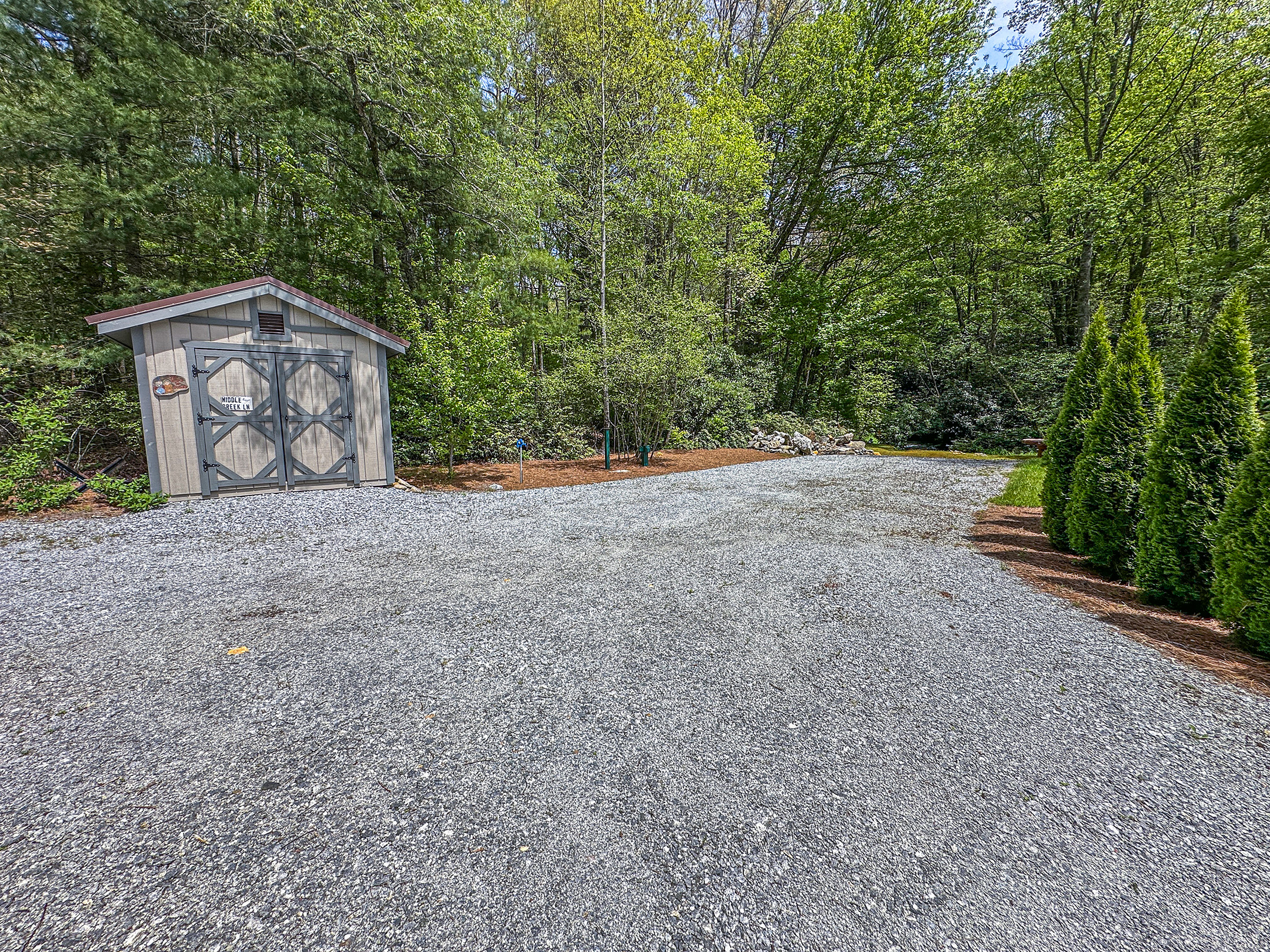 87 Middle Creek Ln, Scaly Mountain, NC 28775 - 17