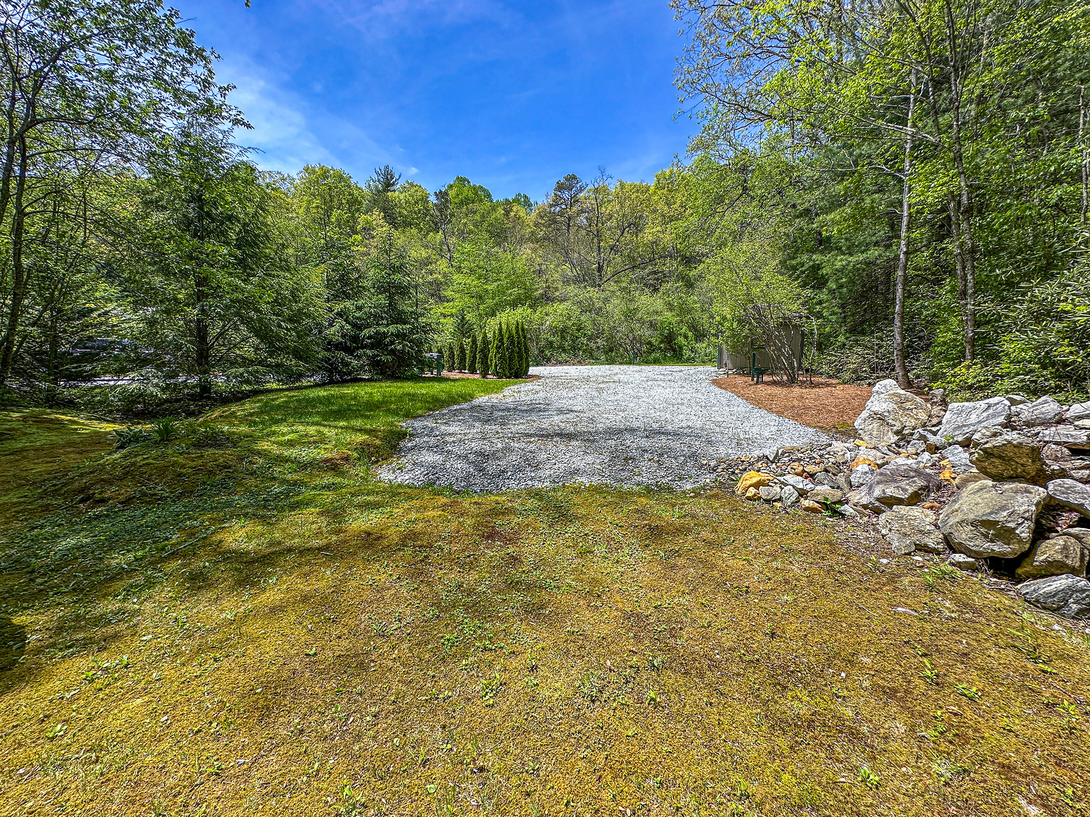 87 Middle Creek Ln, Scaly Mountain, NC 28775 - 22