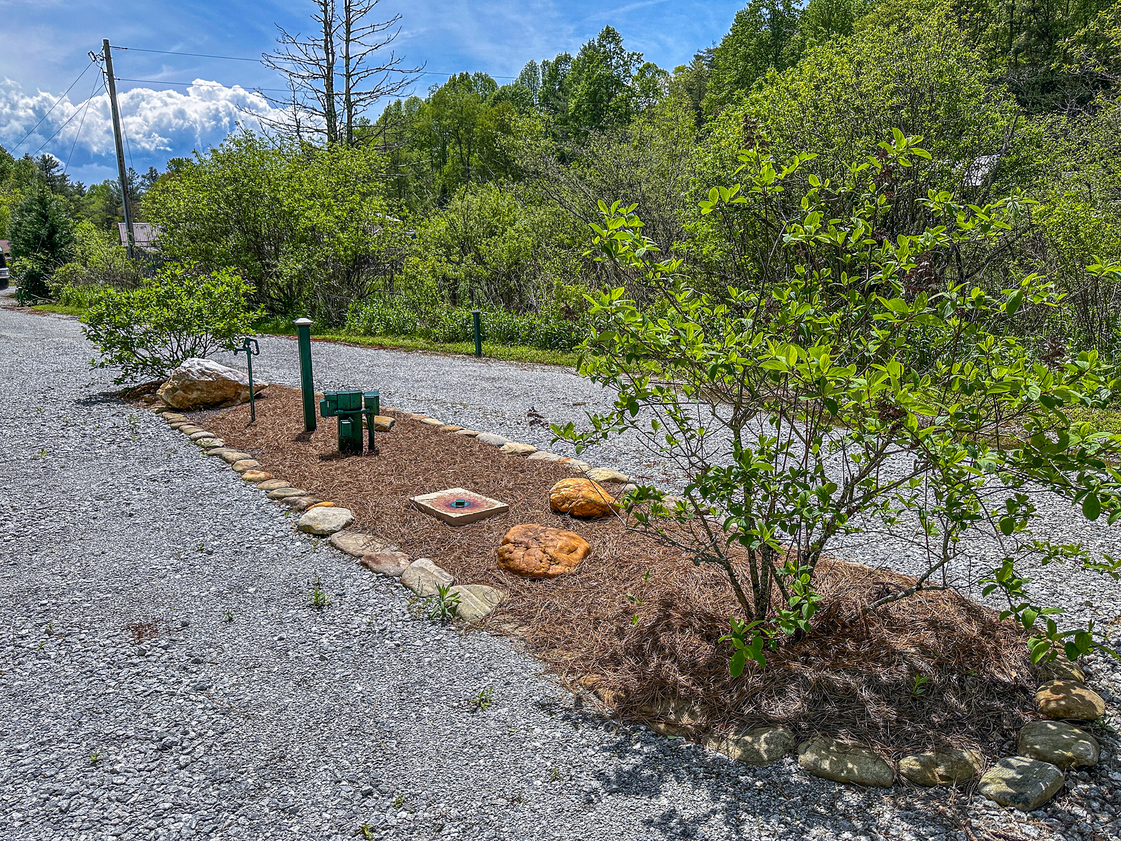 87 Middle Creek Ln, Scaly Mountain, NC 28775 - 27