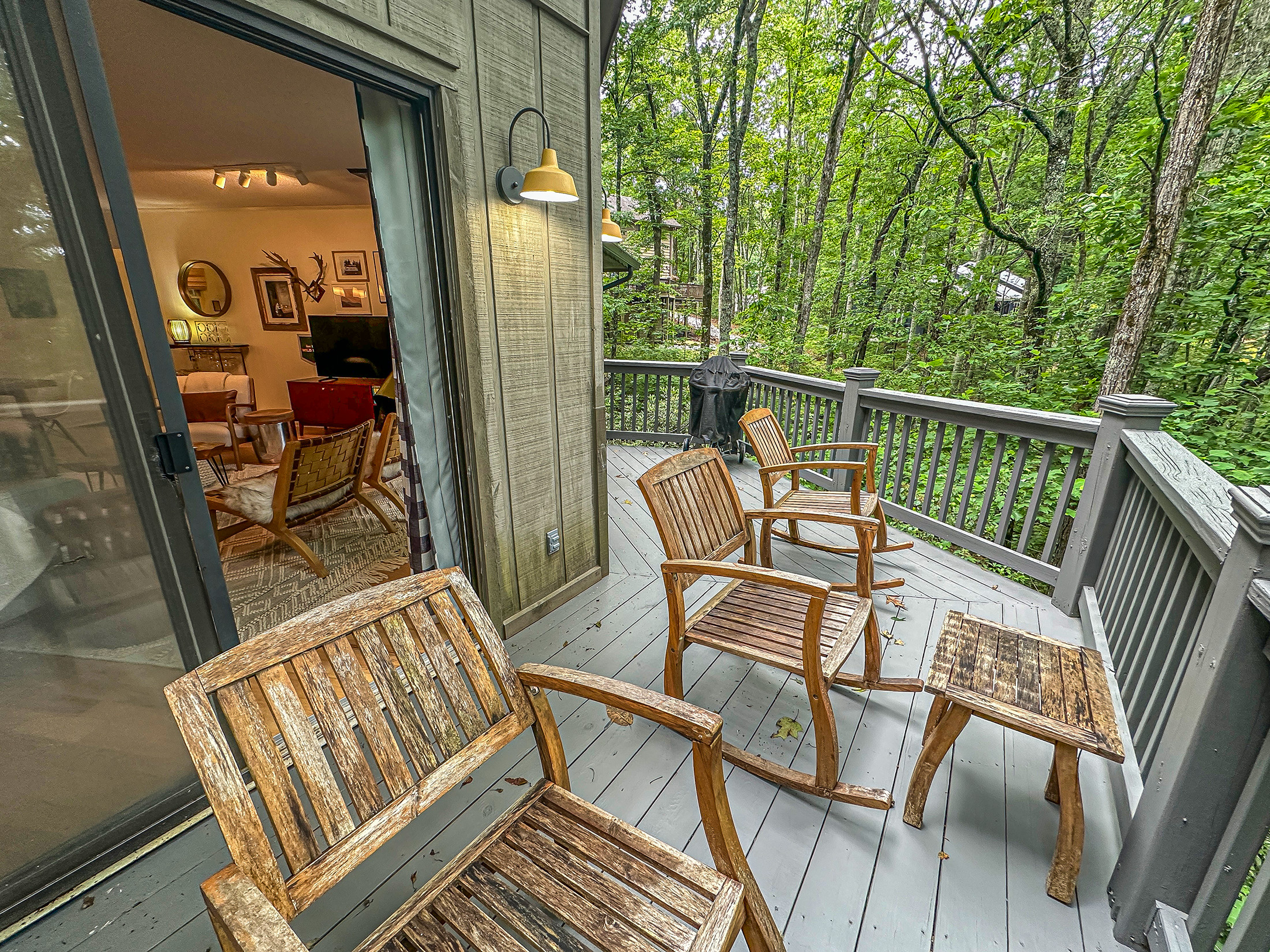 278 W. Sugarbush Dr Sky Valley GA 30537 - 6