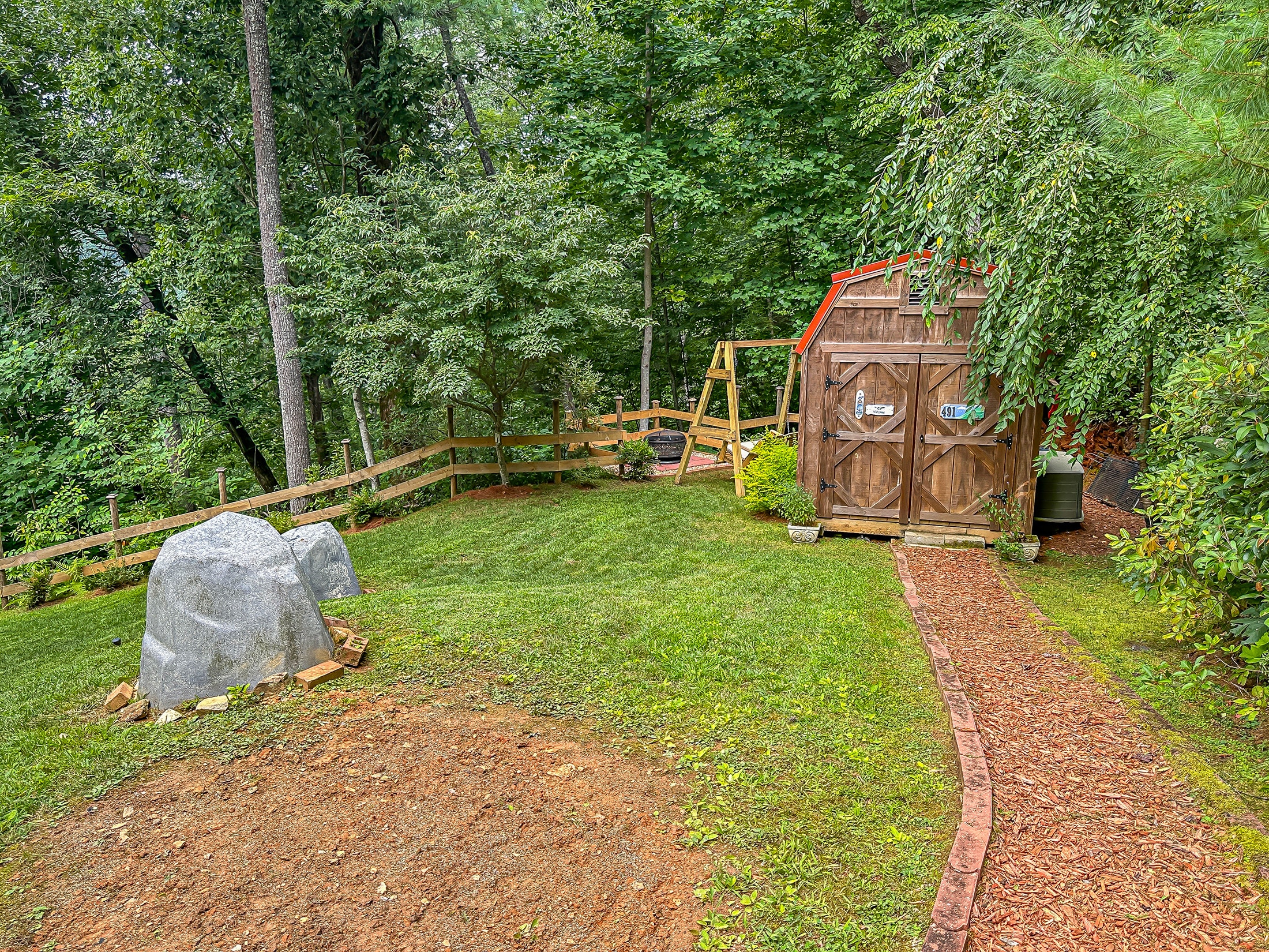 491 Hidden Falls Dr Tiger GA 30576 - 2