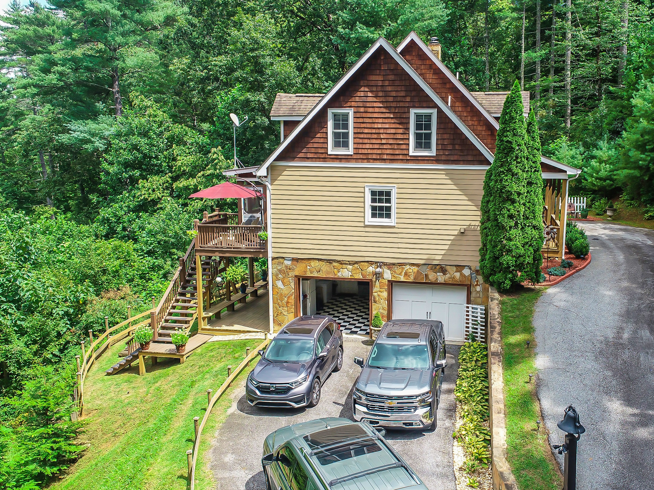 491 Hidden Falls Dr Tiger GA 30576 - 74