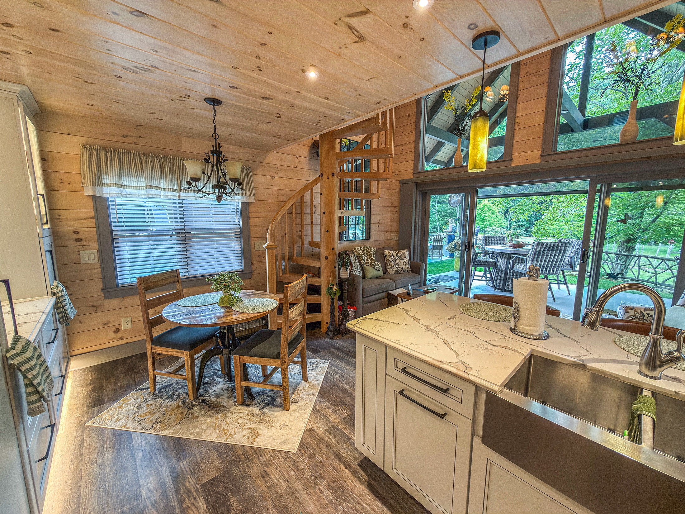 111 Wildflower Rd. Scaly Mountain NC 28775 - 27