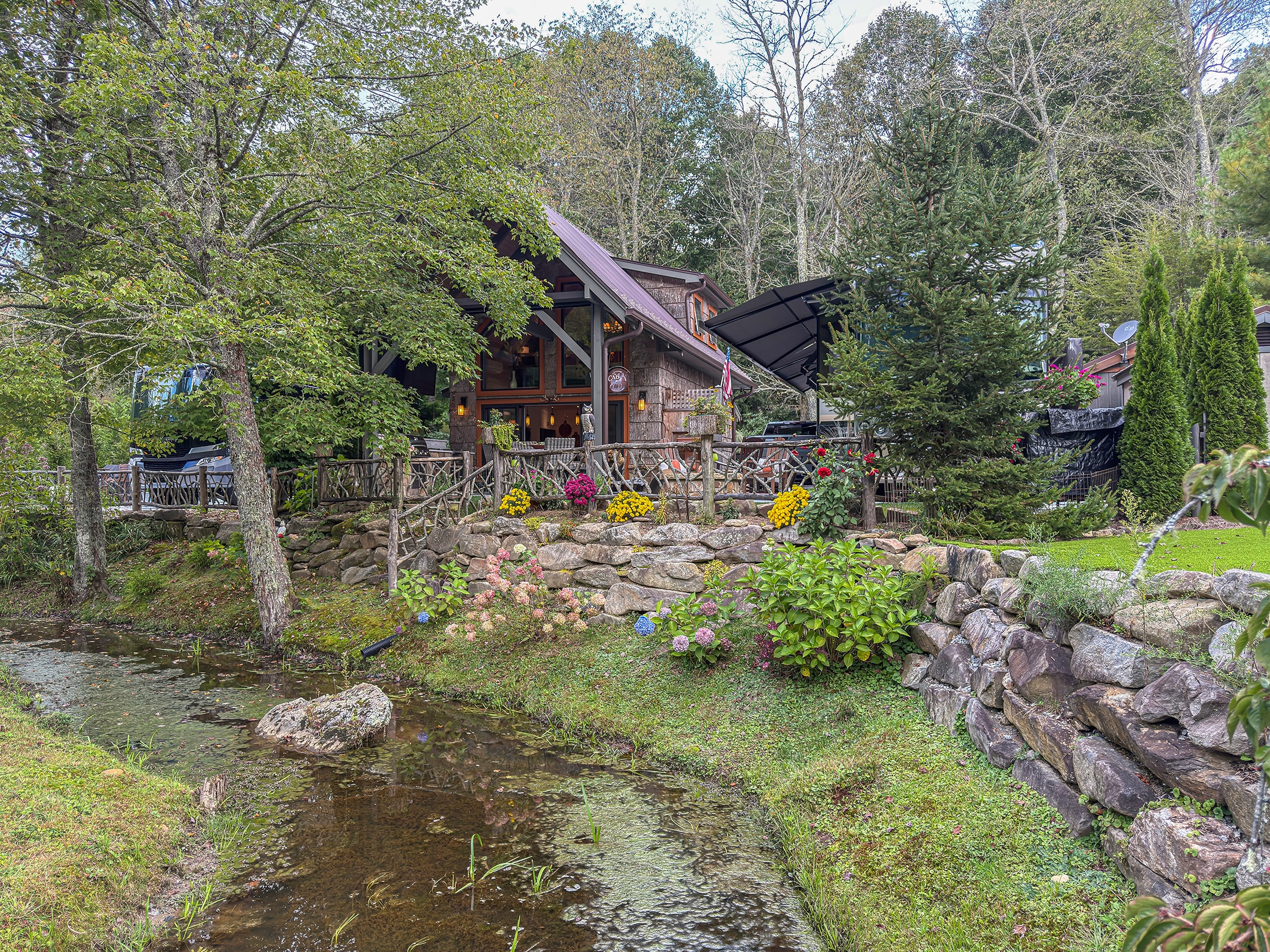 111 Wildflower Rd. Scaly Mountain NC 28775 - 48