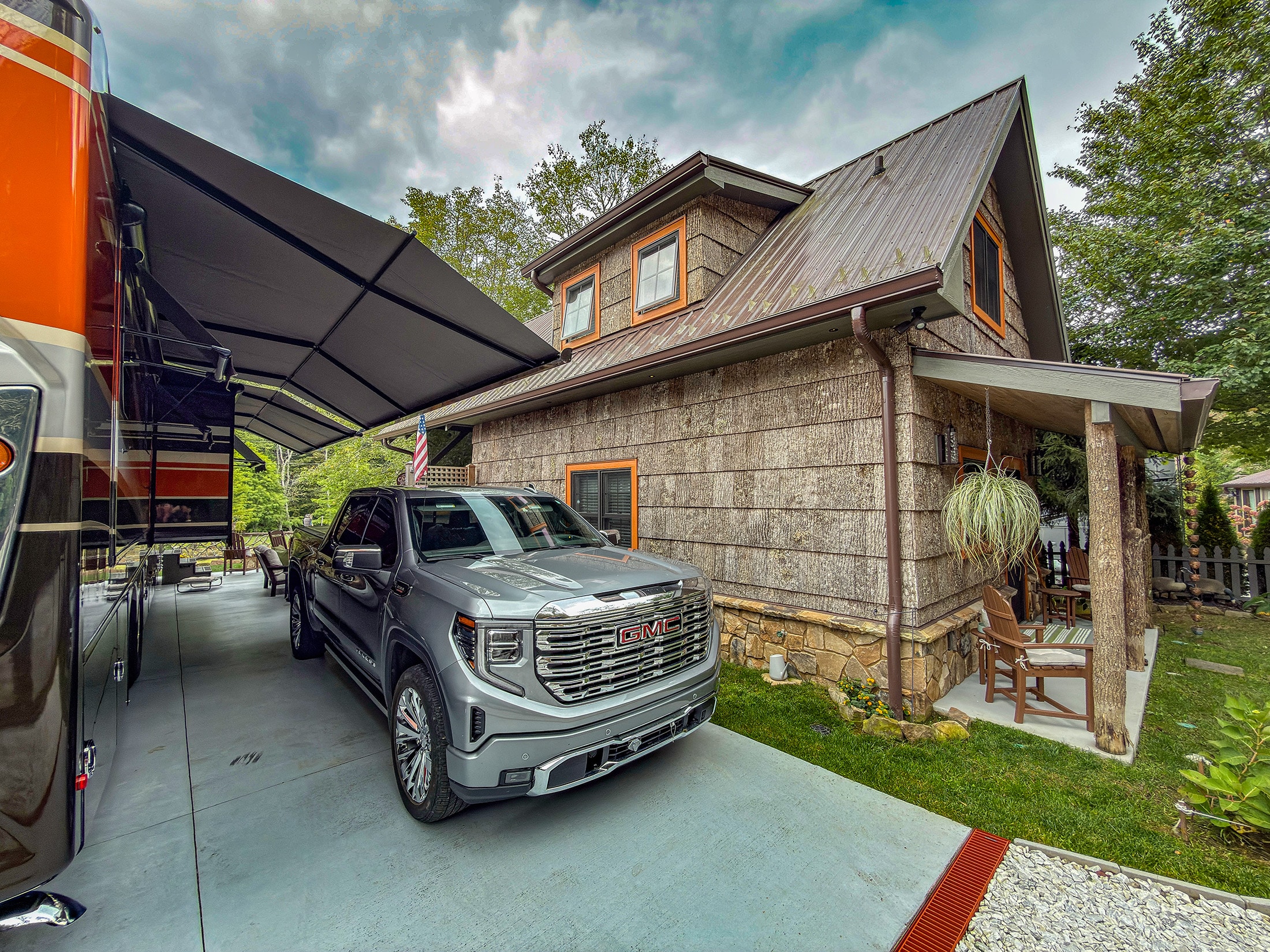 111 Wildflower Rd. Scaly Mountain NC 28775 - 7