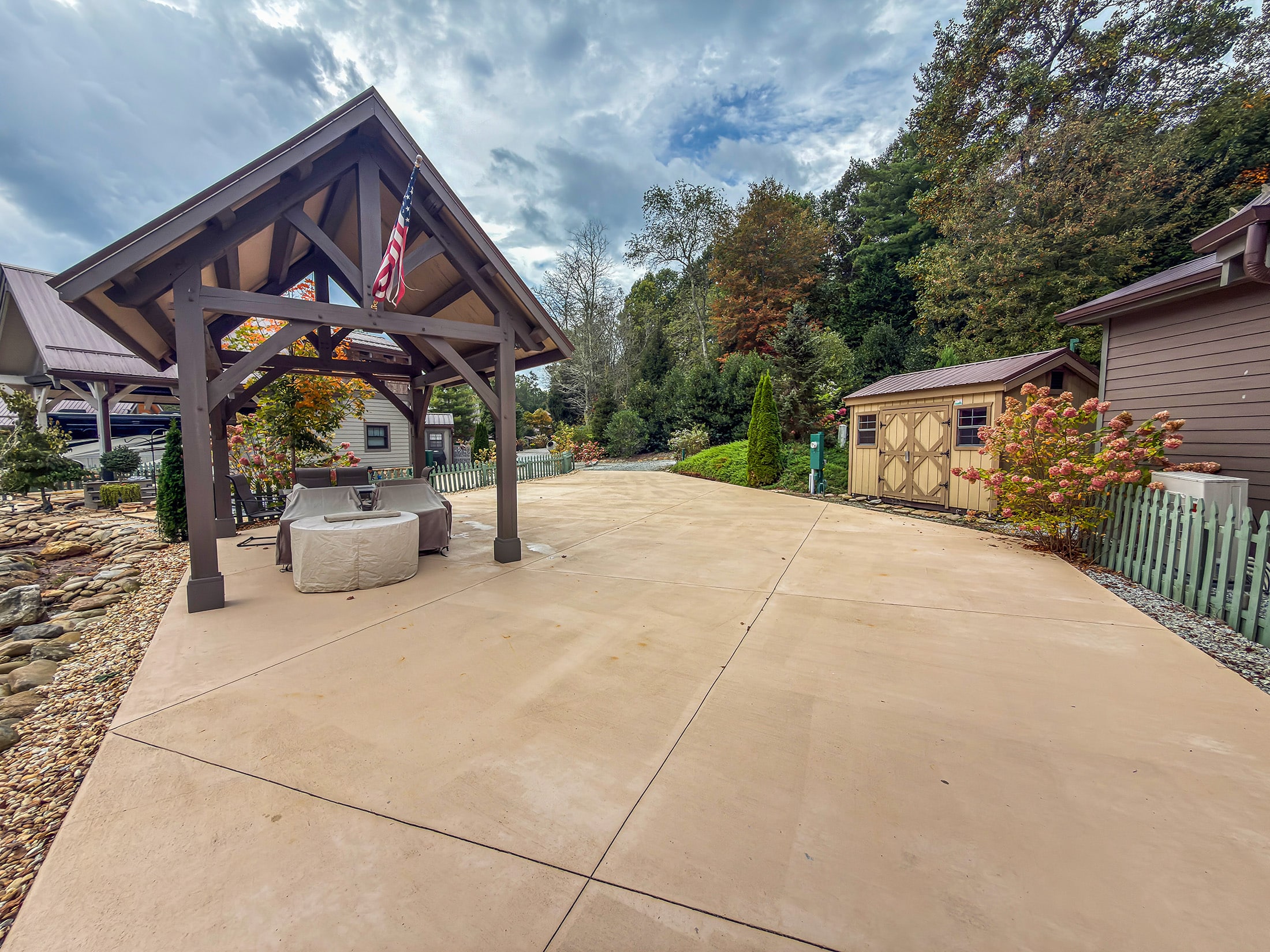 19 W. Highlands Way Scaly Mountain NC 28775 - 7