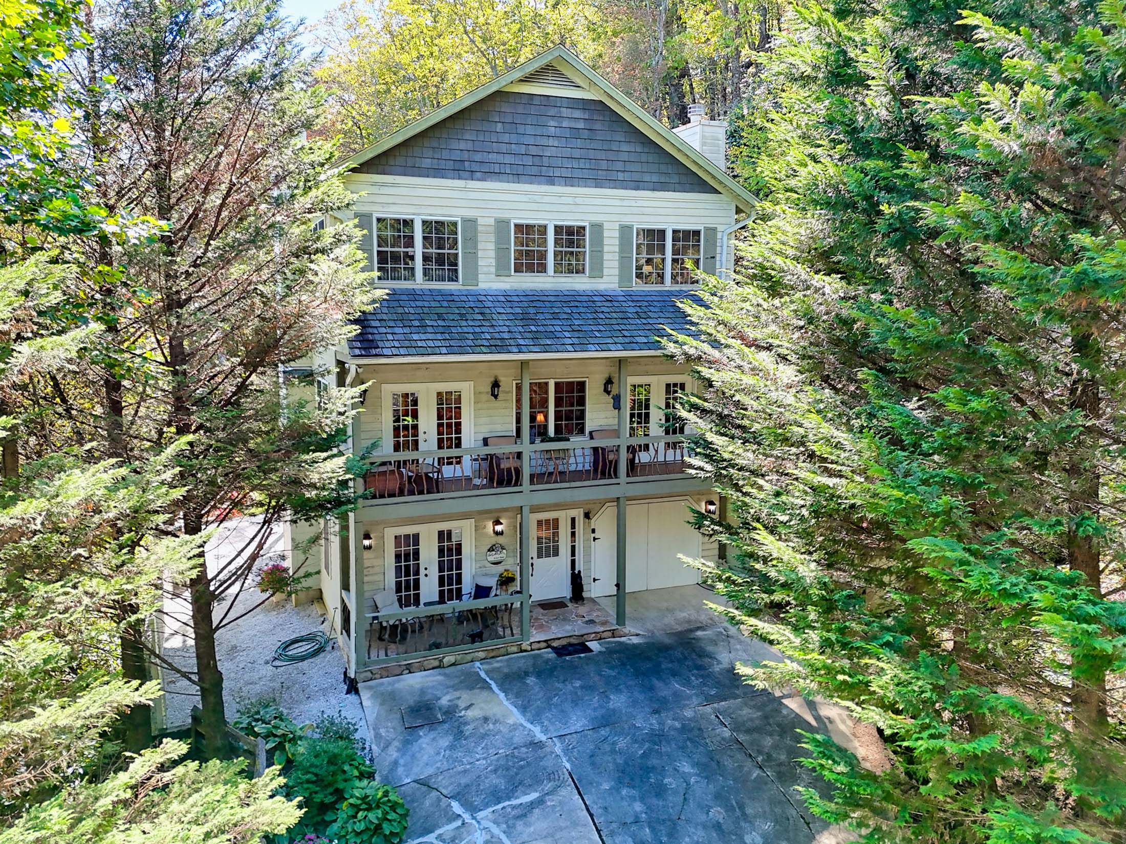 3315 Bald Mountain Rd. Sky Valley GA 30537 - 1