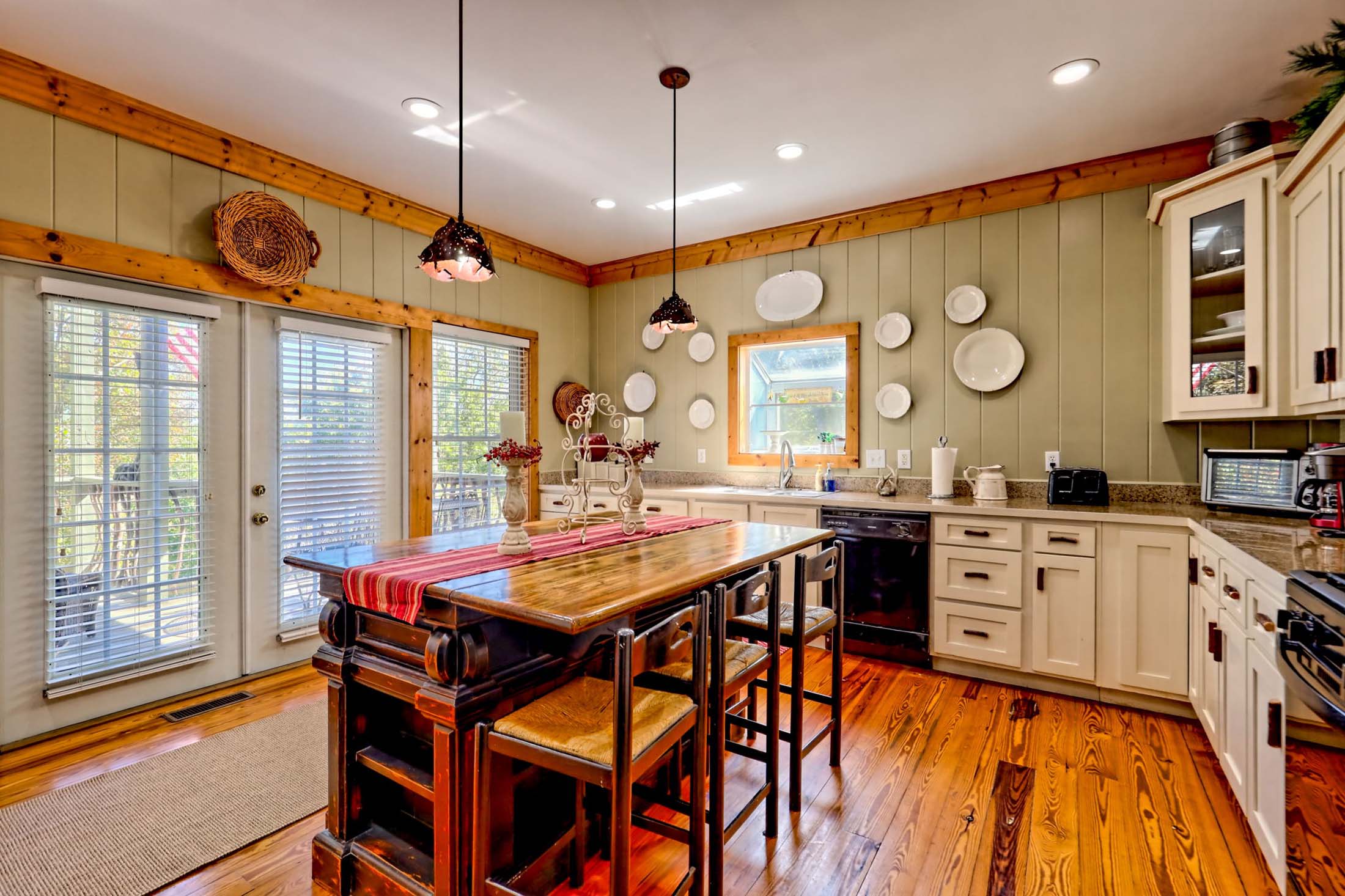 3315 Bald Mountain Rd. Sky Valley GA 30537 - 28
