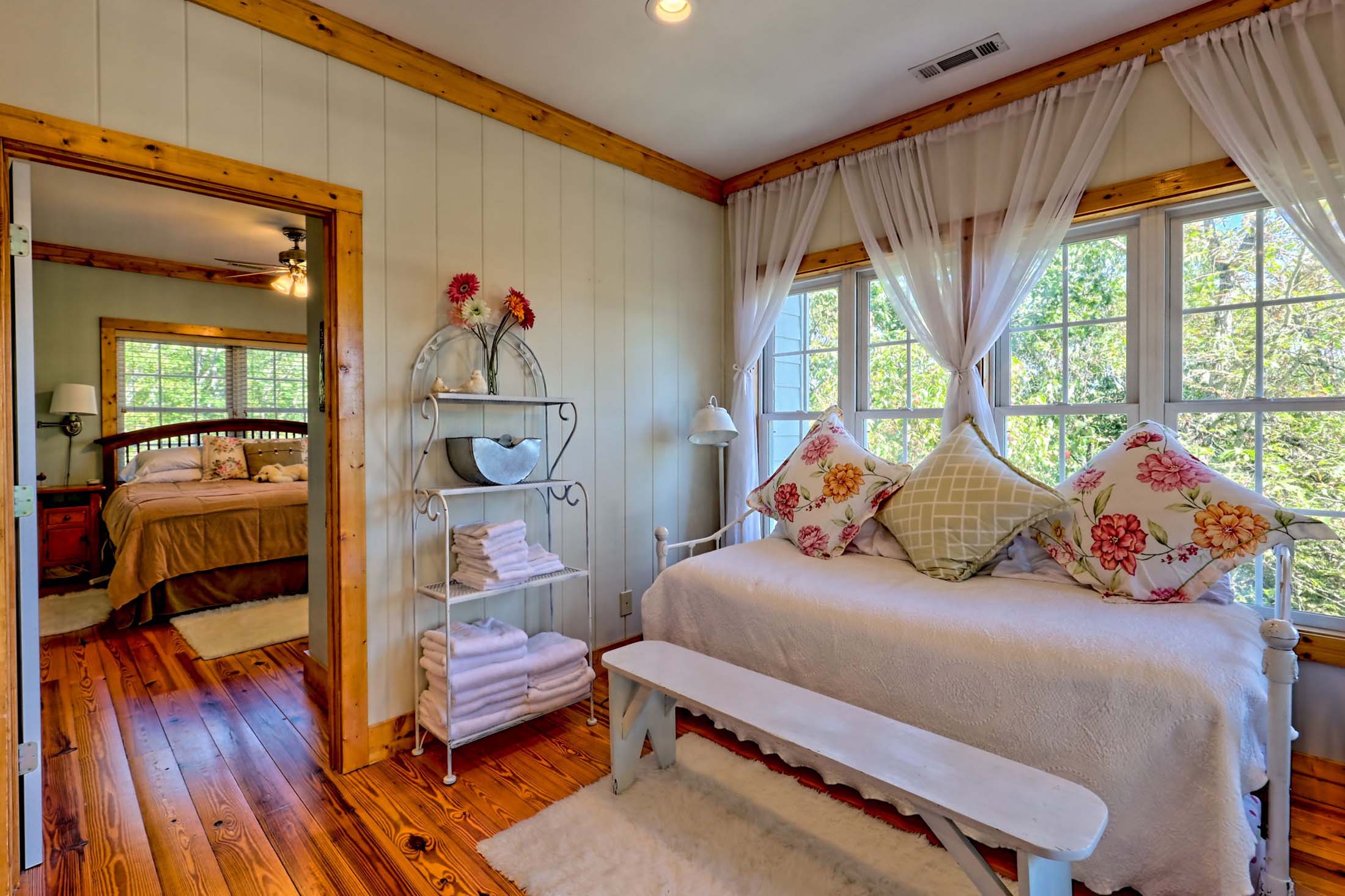 3315 Bald Mountain Rd. Sky Valley GA 30537 - 40