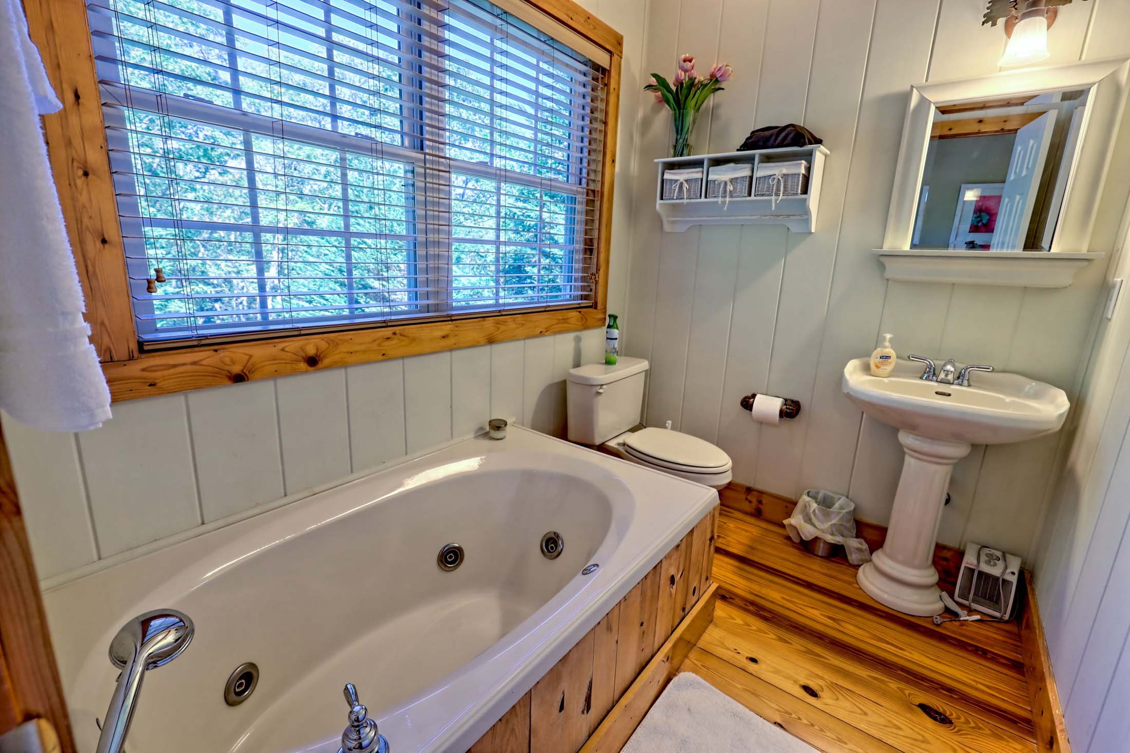 3315 Bald Mountain Rd. Sky Valley GA 30537 - 48