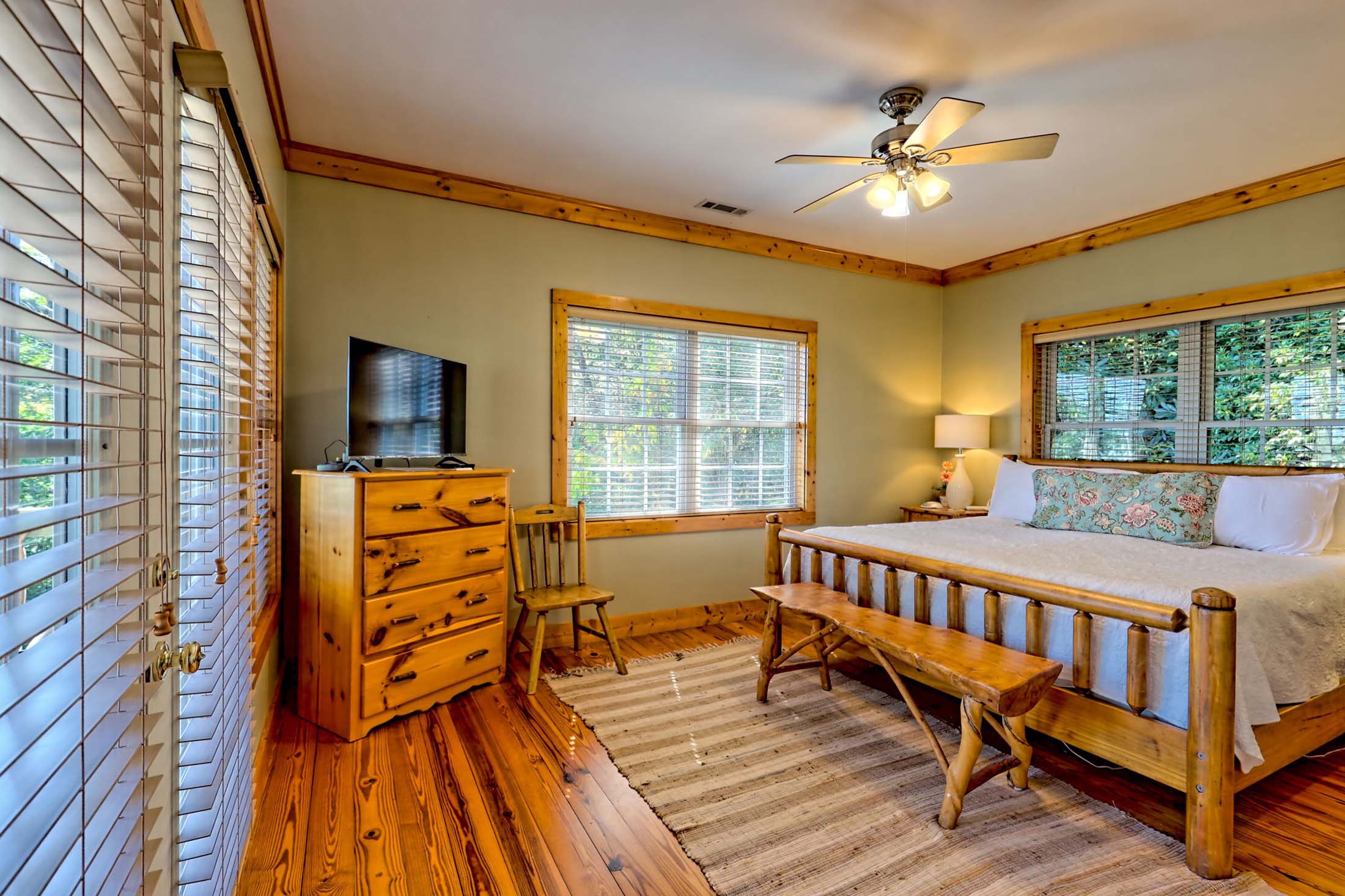 3315 Bald Mountain Rd. Sky Valley GA 30537 - 51