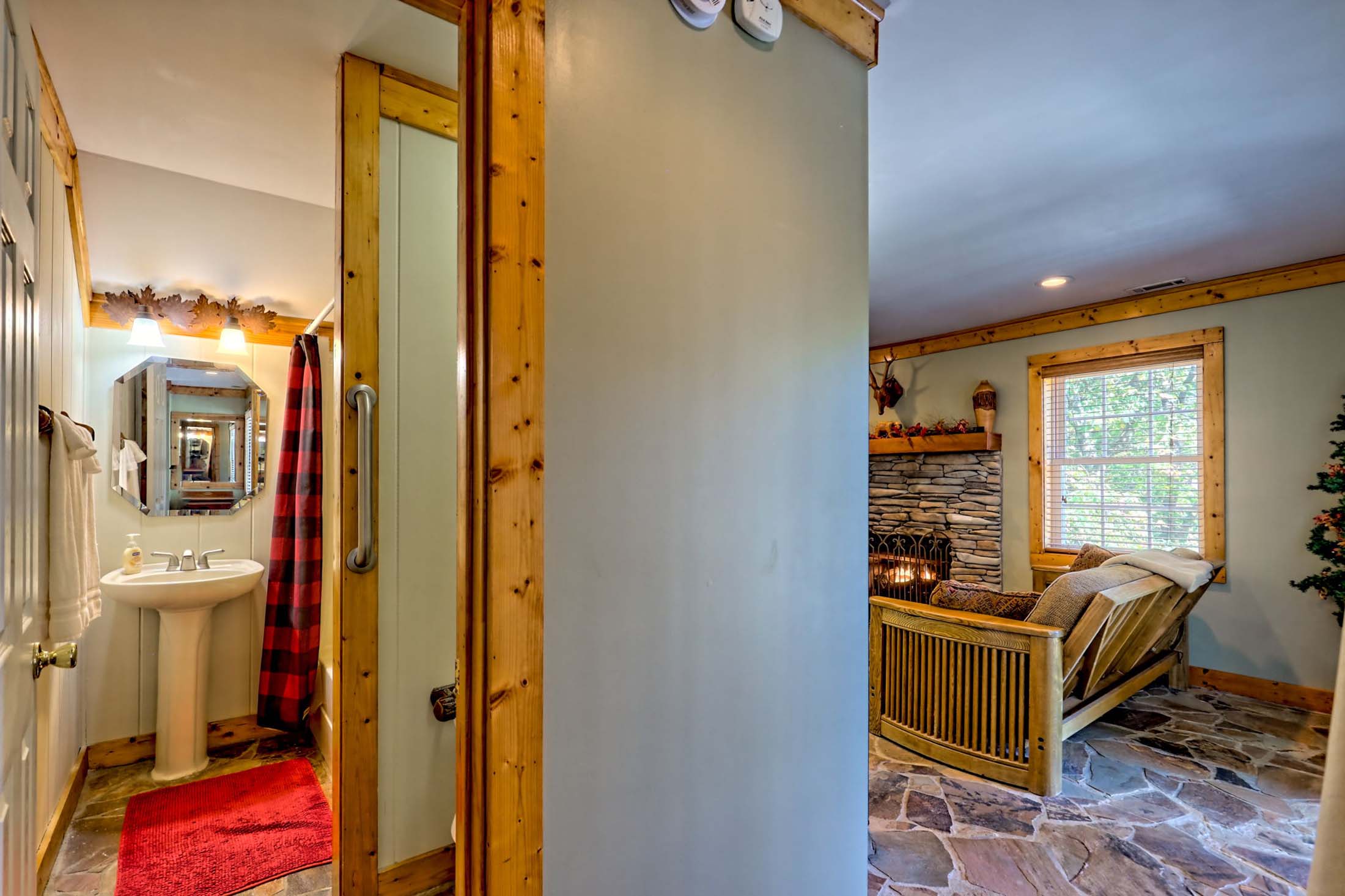 3315 Bald Mountain Rd. Sky Valley GA 30537 - 62