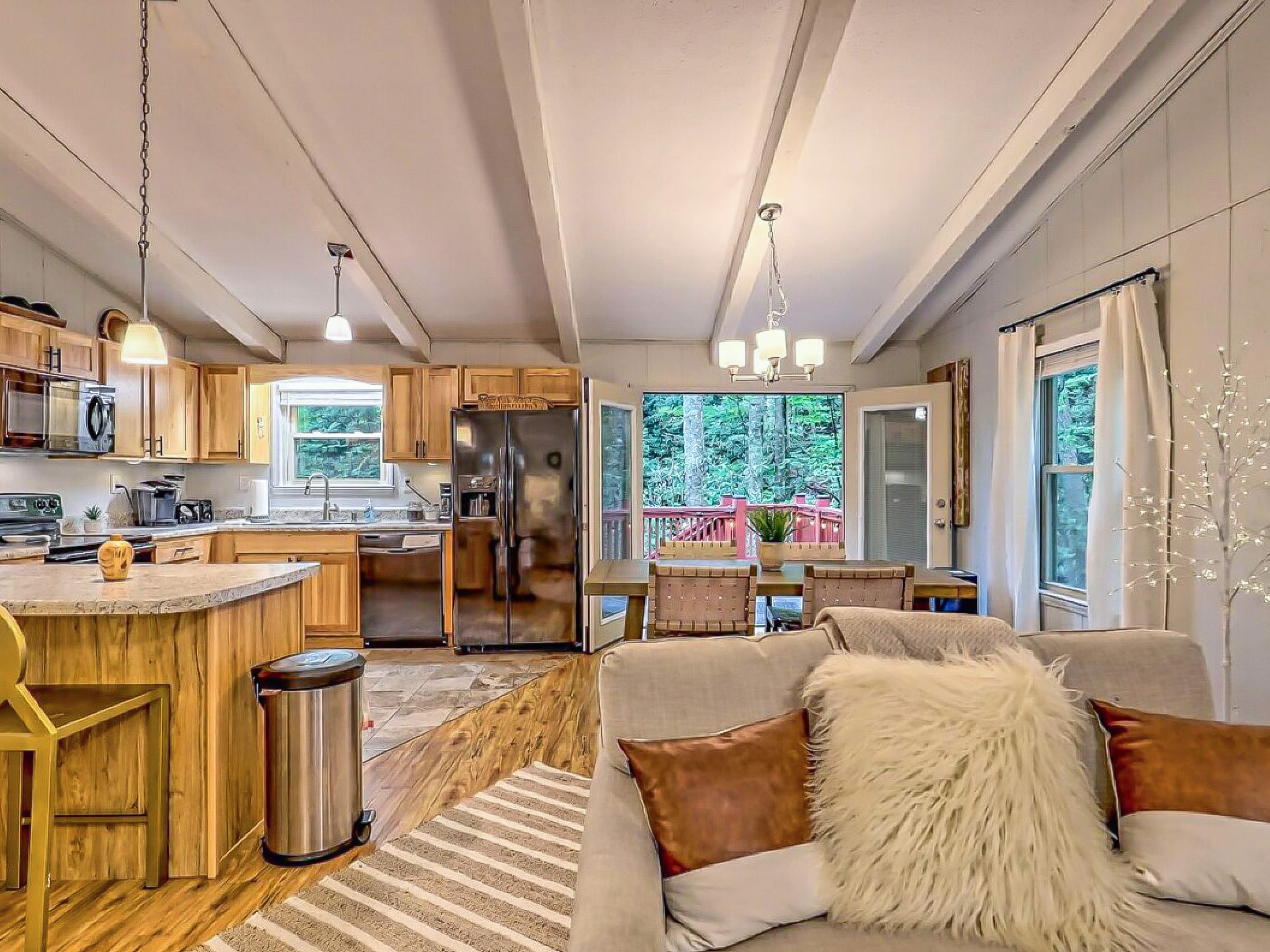 767 Driver Lane Sky Valley GA 30537 - 30