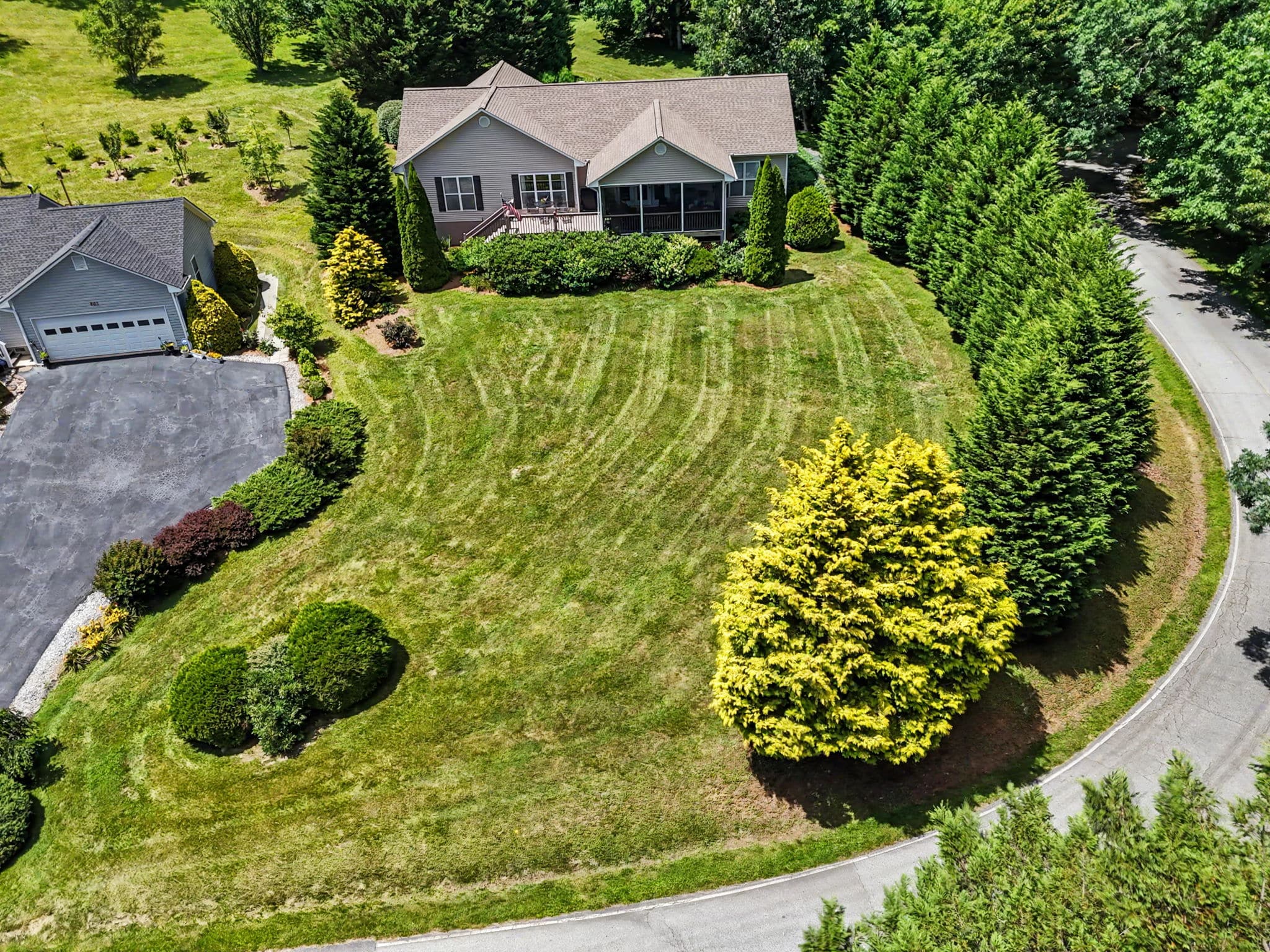 499 Driver Ln Sky Valley GA 30537 - 2