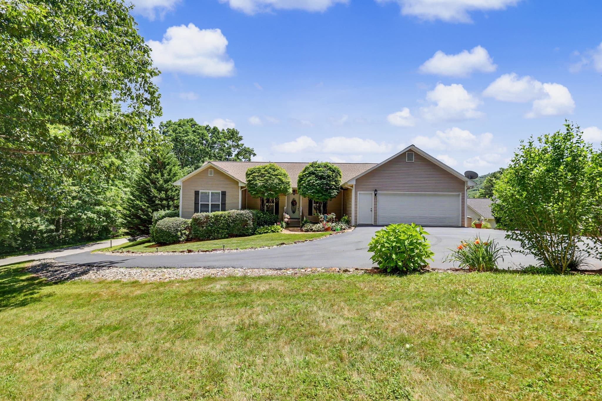 499 Driver Ln Sky Valley GA 30537 - 7