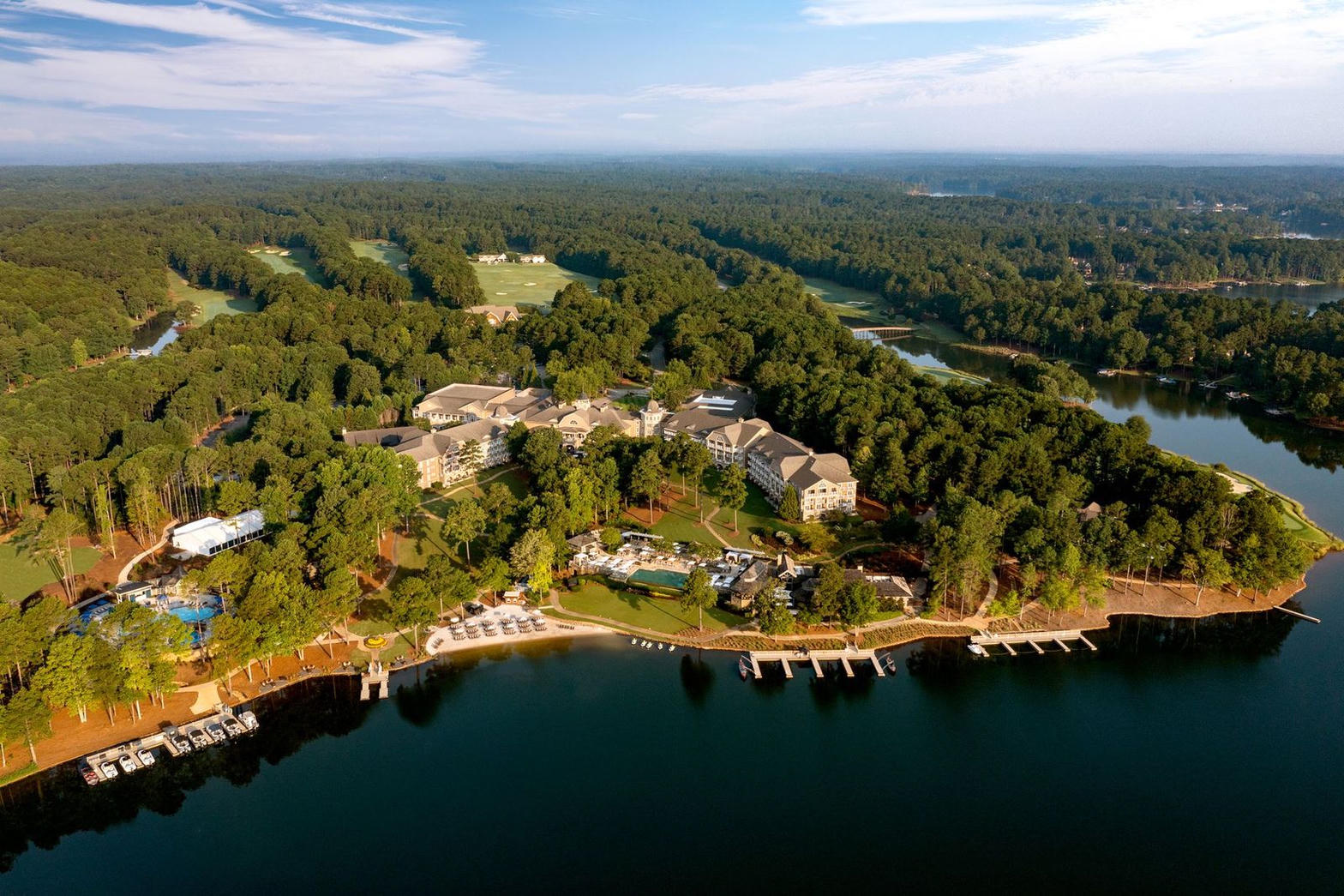 Lake Oconee real estate shoreline and resort near Greensboro, Georgia