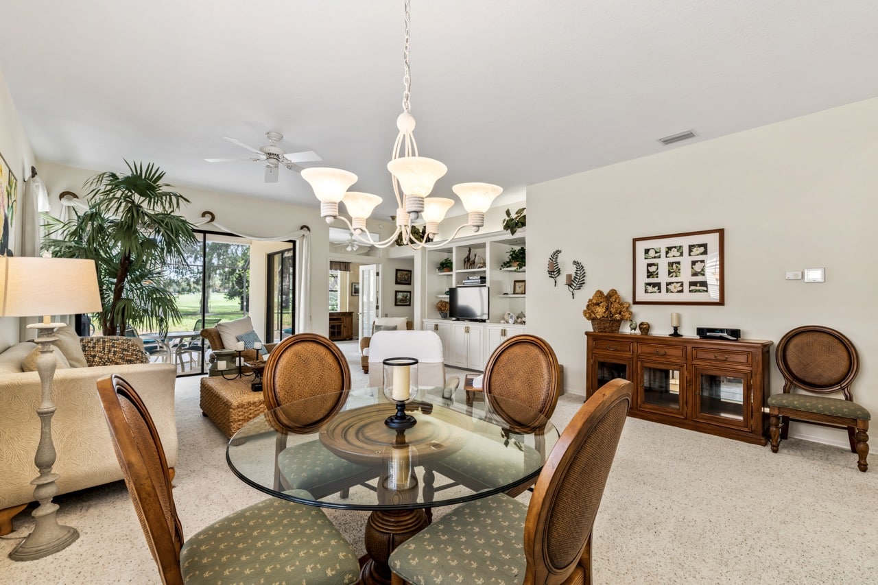 9029 Penelope, Weekie Wachee FL 34613 (26 of 53) Large
