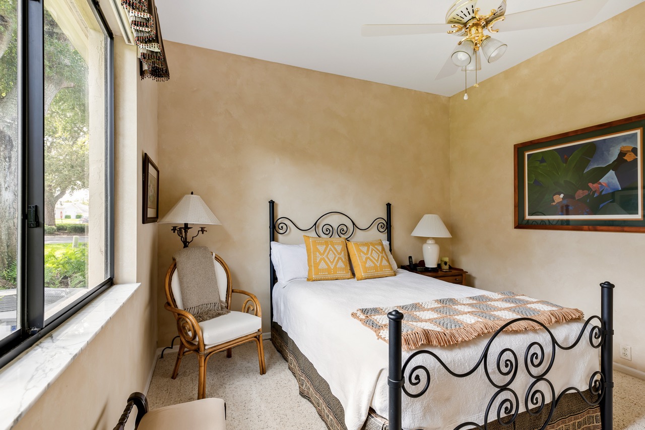 9029 Penelope, Weekie Wachee FL 34613 (44 of 53) Large