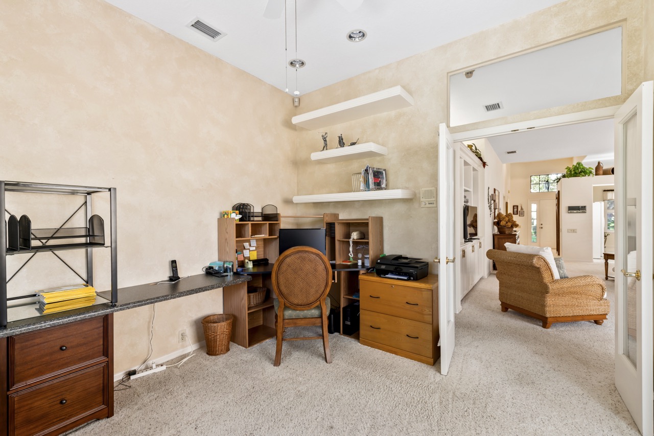 9029 Penelope, Weekie Wachee FL 34613 (48 of 53) Large
