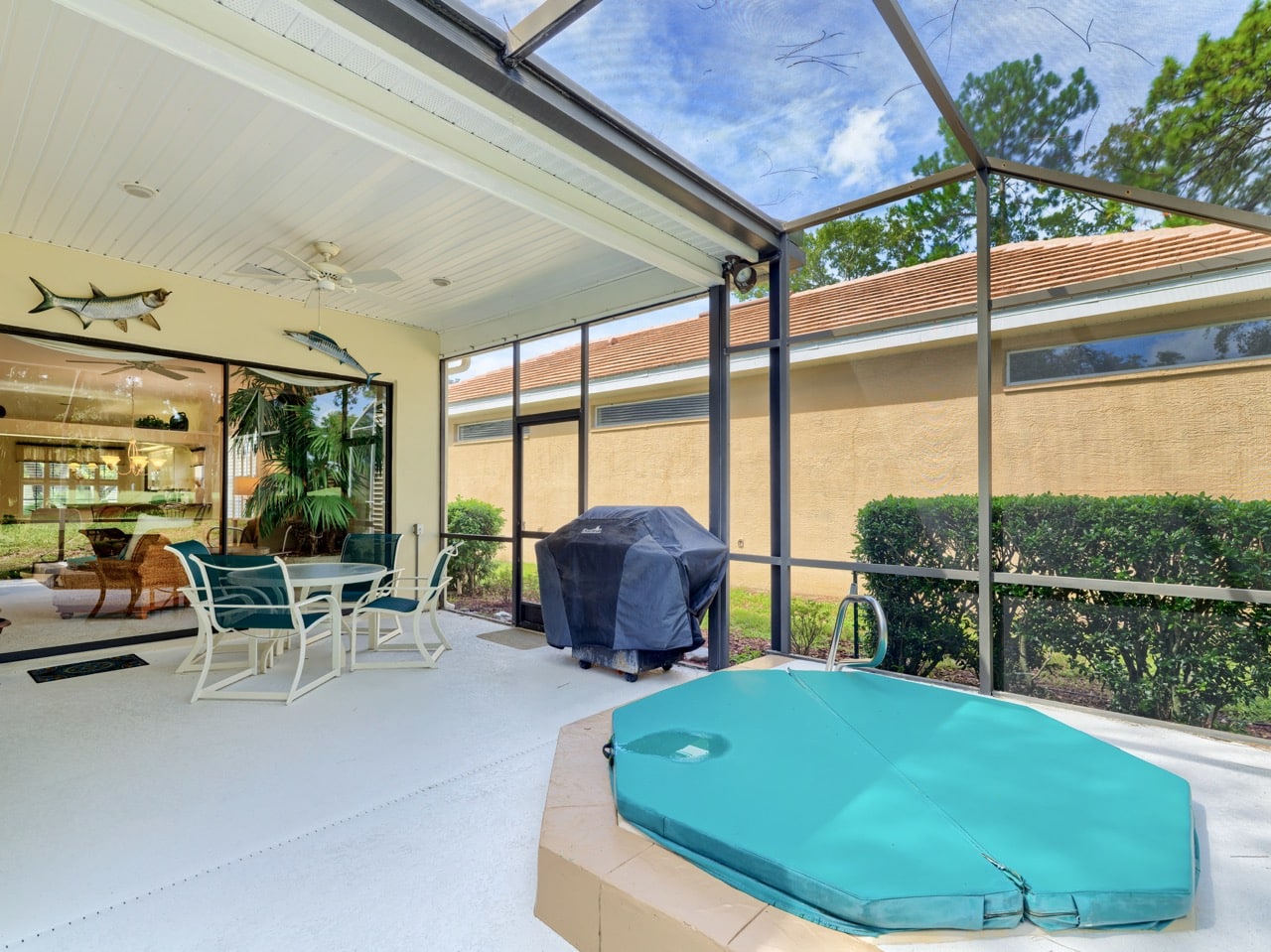 9029 Penelope, Weekie Wachee FL 34613 (9 of 53) Large